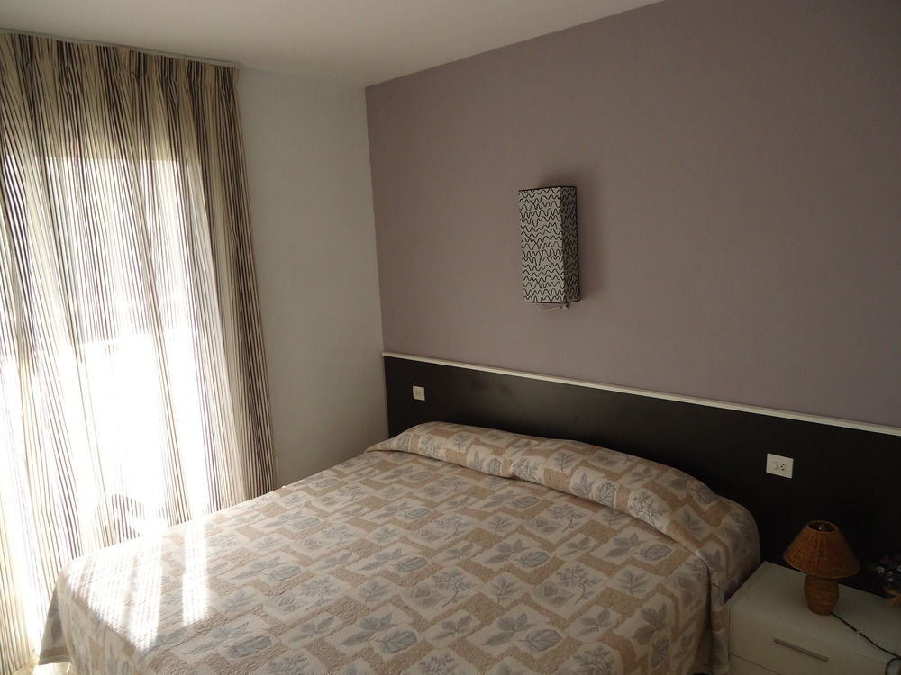 Apartamentos Antillas Fenals يوريت دي مار المظهر الخارجي الصورة