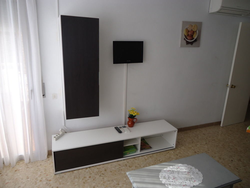 Apartamentos Antillas Fenals يوريت دي مار المظهر الخارجي الصورة
