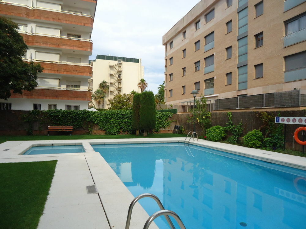 Apartamentos Antillas Fenals يوريت دي مار المظهر الخارجي الصورة