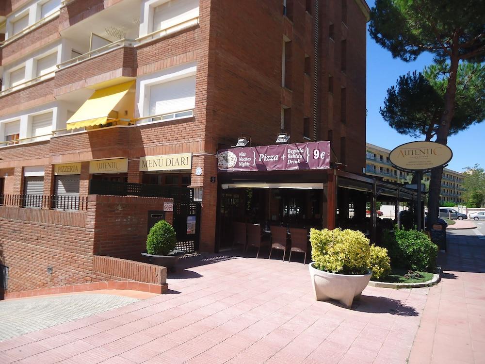 Apartamentos Antillas Fenals يوريت دي مار المظهر الخارجي الصورة